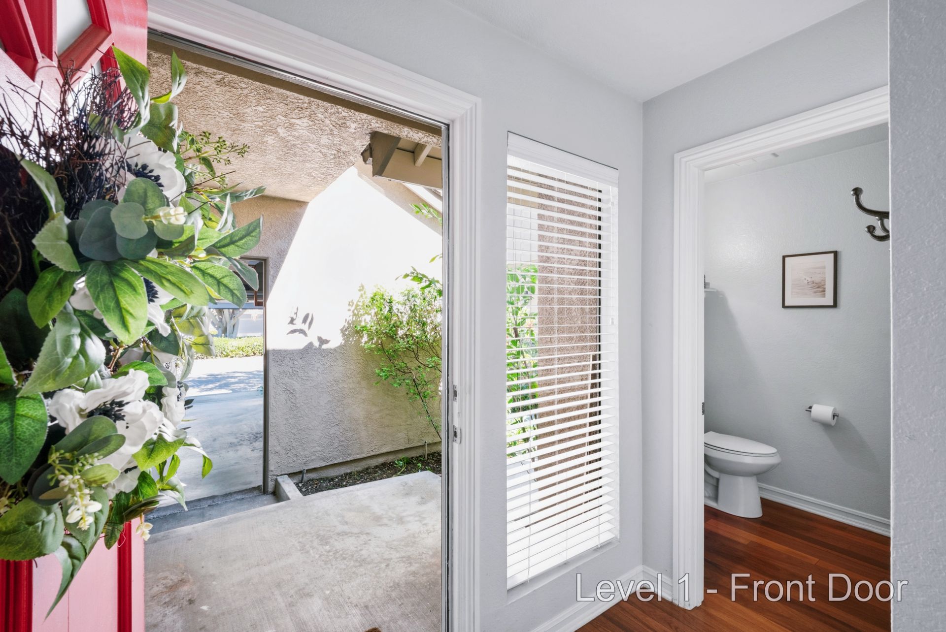 Level 1 – Front Door__TQT6647